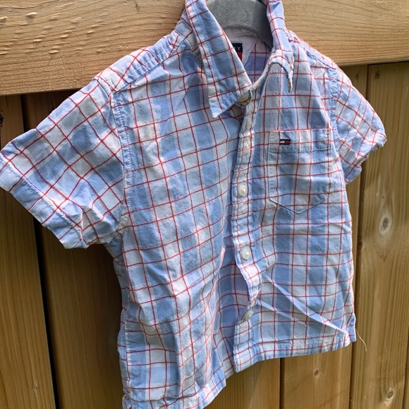 Tommy Hilfiger Collared Button Up - Picture 3 of 4